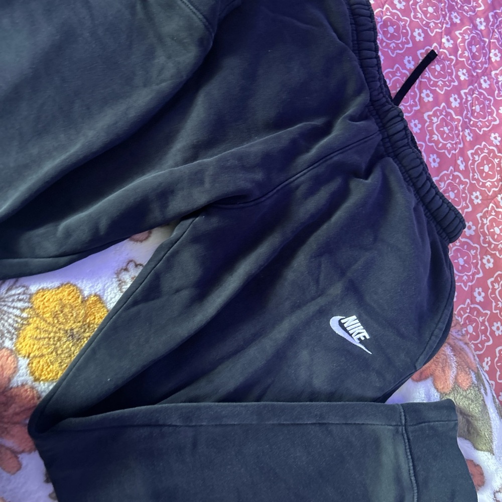 Nike Mens Charcoal Sweatpants